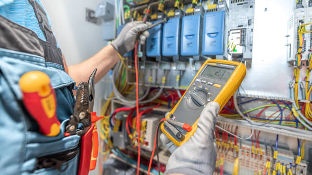 Best Affordable Emergency Electrician  in Green Valley, SD